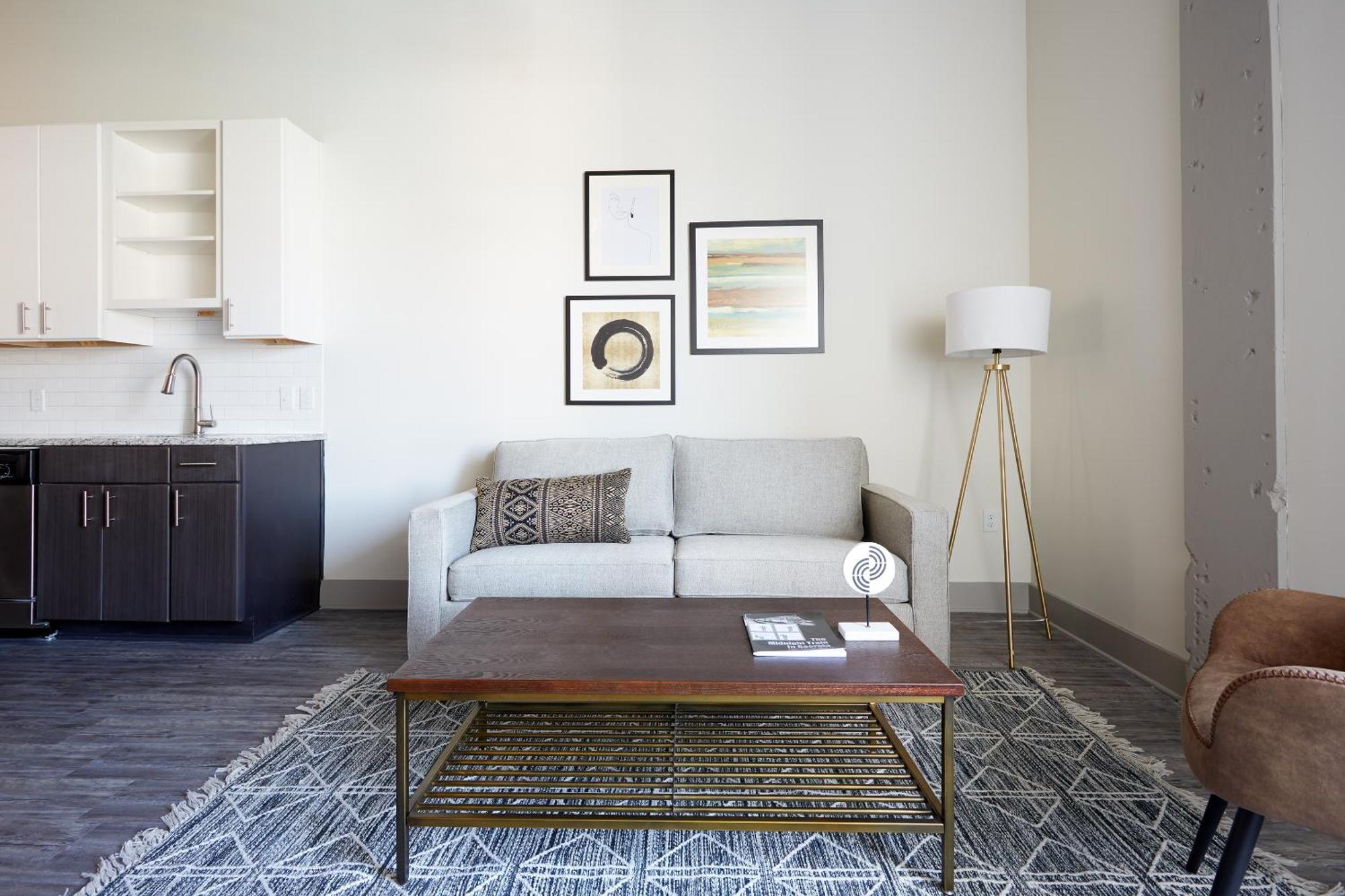 Kasa Altmayer Savannah Room photo